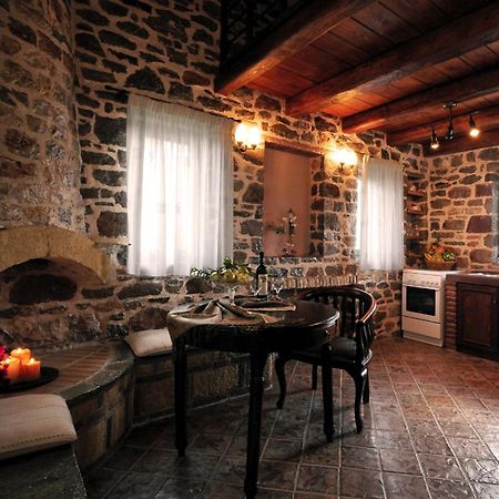 Palaeopoli Villas Avlemonas Eksteriør billede